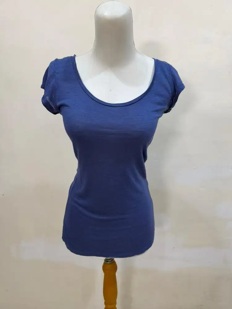 Kaos tshirt atasan biru polos import premium lembut