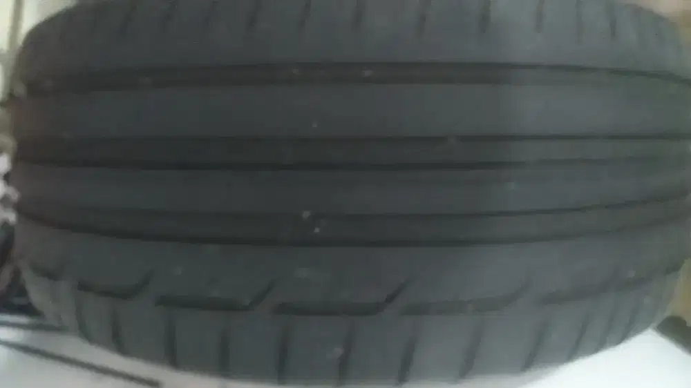 Ban Dunlop R18 225/40
