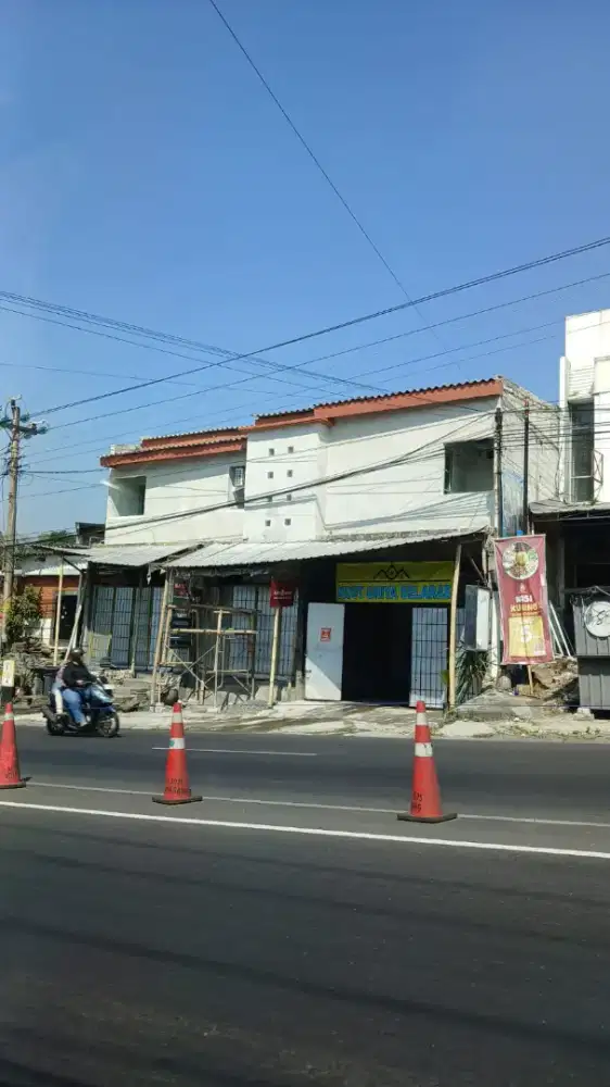 Kost Pria dan Wanita di Kedungmundu Raya.