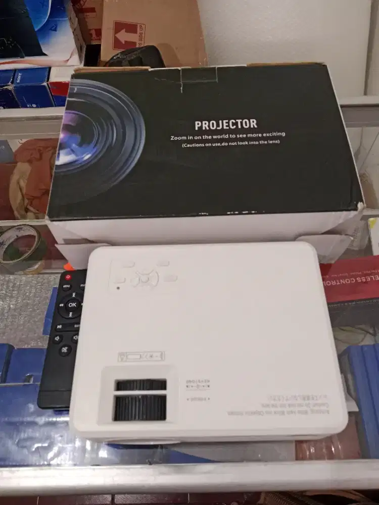Proyektor Wireless 5500 Lumen Proyektor Hdmi BenQ Lcd Epson Seken Led