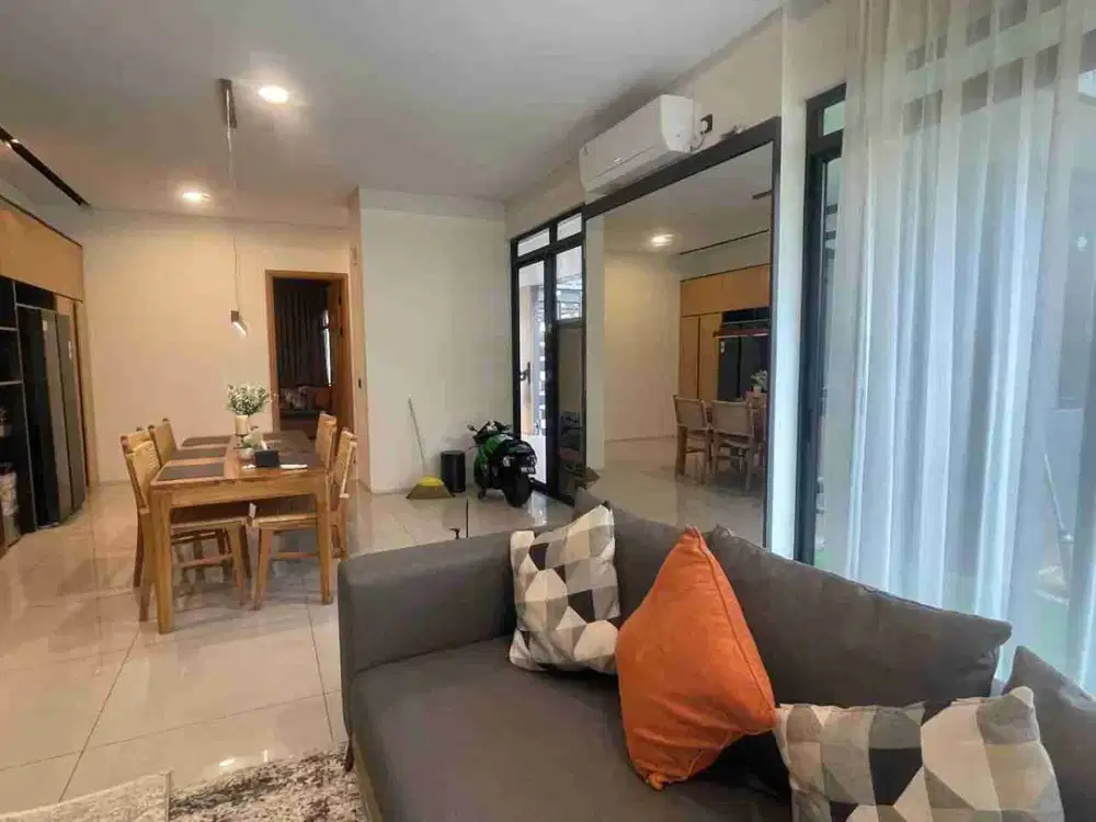 dijual rumah keren dan cantik di kota baru parahyangan bisa kpr