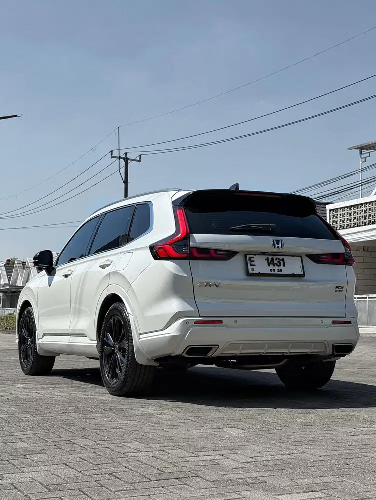 Honda CRV RS Hybrid e:HEV 2024 nik 2023 putih majalengka cirebon
