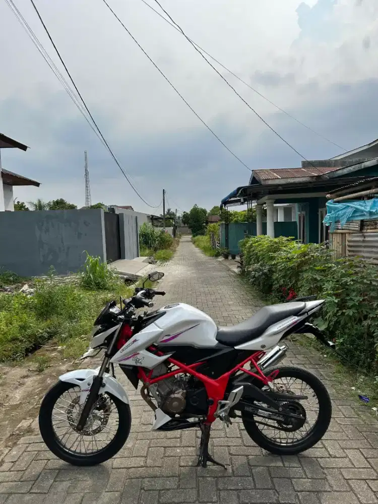 Cb150r tahun 2018 akhir