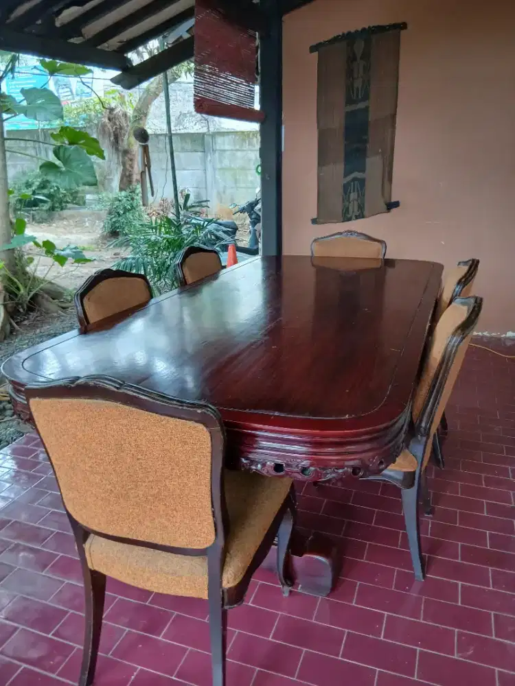 Meja Makan Jati - Kondisi bagus