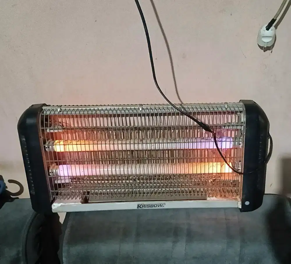 Pembasmi serangga+ lampu merk Krisbow