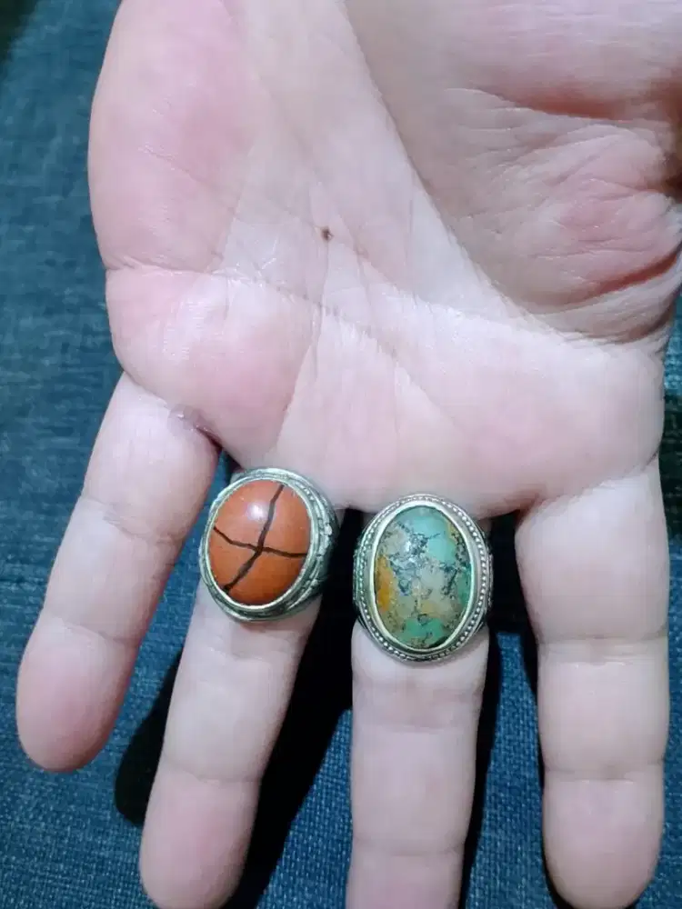 Cincin pirus dan tapak jalak