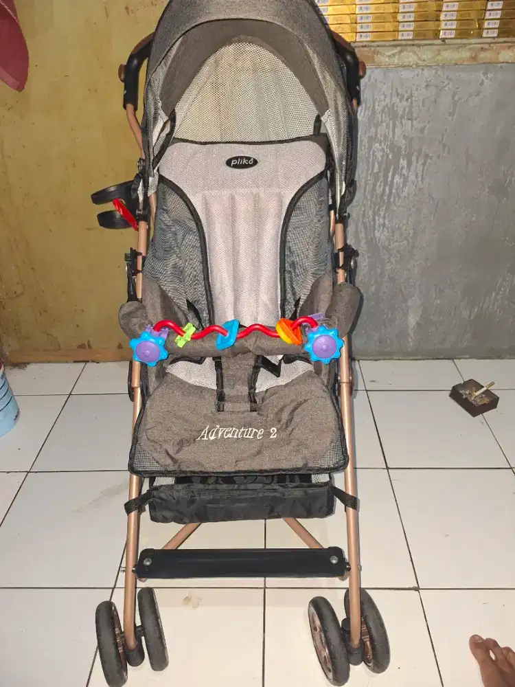 Stroller bayi tipe lightweight/umbrella
