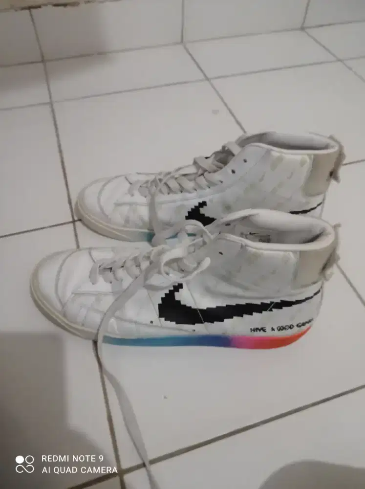 Jual sepatu nike limited edition bekas baru 2x dipakai
