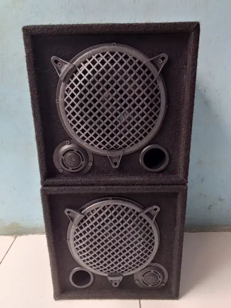 Speaker Pasif 8 in stereo