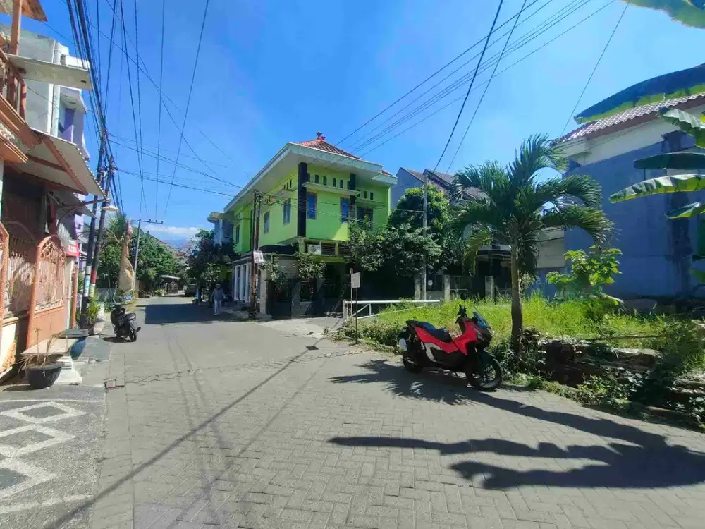 Tanah Hook Sigura Gura Barat Kota Malang