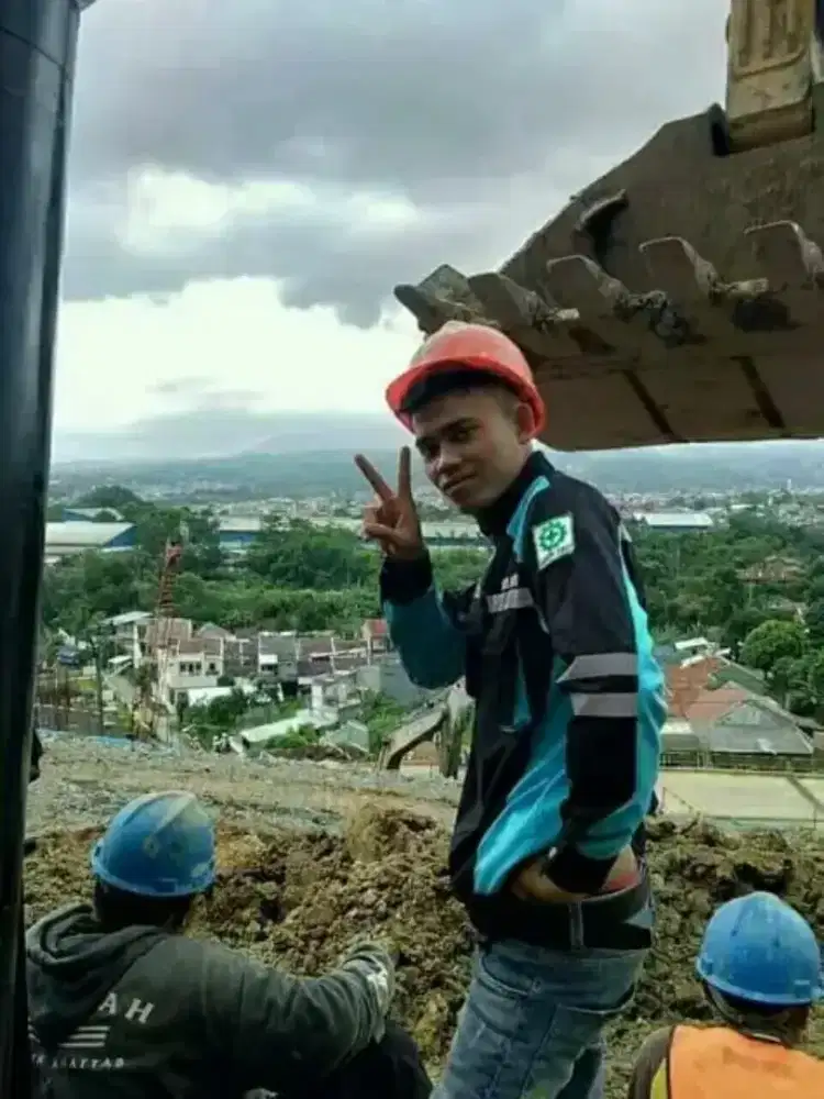 terima jasa serviec dan  bikin kanopi gerbang DLL