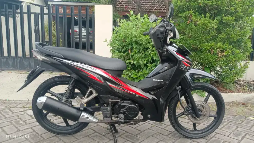 Revo CW tahun 2011