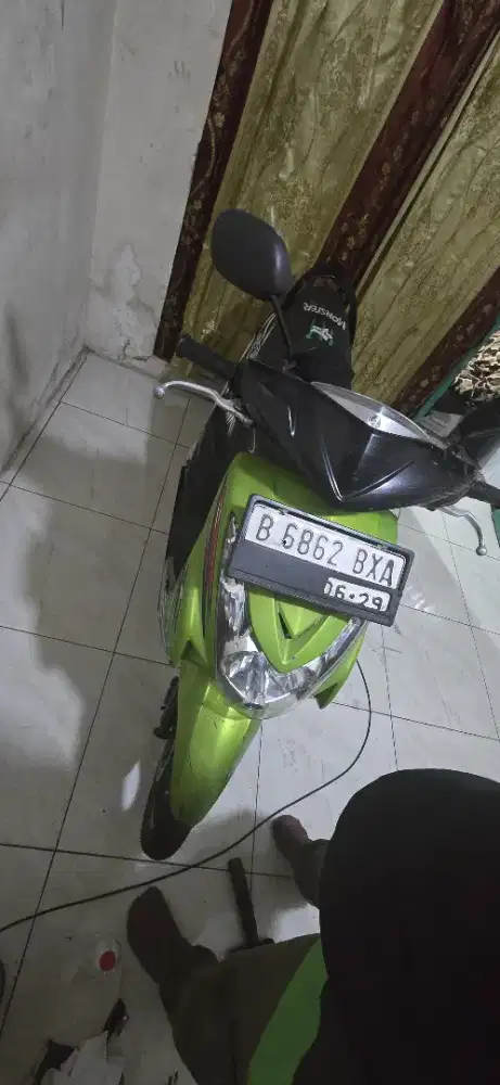 Mio tahun 2009 warna hijau