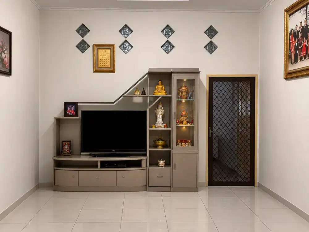 Ruko Murah 3 Lantai di Jl. Letda Sujono Medan SHM 1,6 M Nego