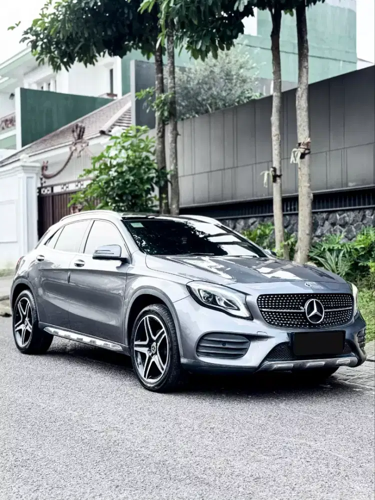 Mercedes Benz GLA200 AMG 2018! Facelift Model! Panoramic Sunroof