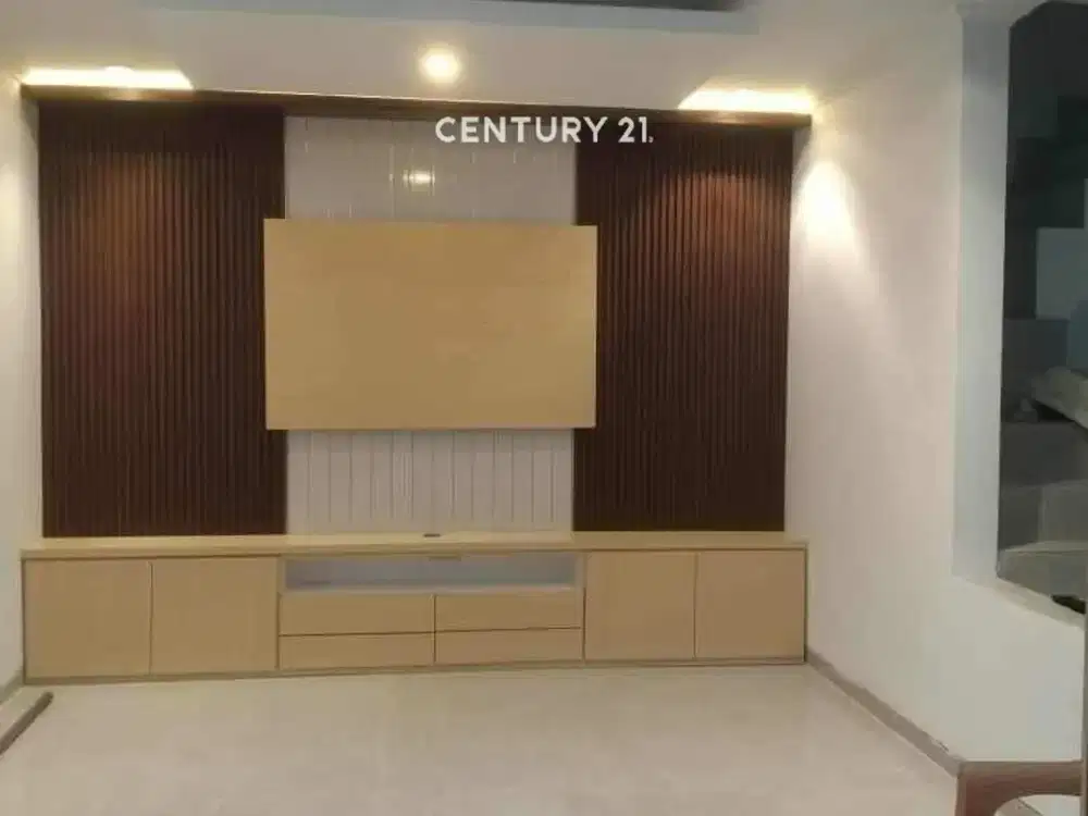 Rumah Premium Taman Modern Cakung 4 KT PDAM Kanopi  Toren Air