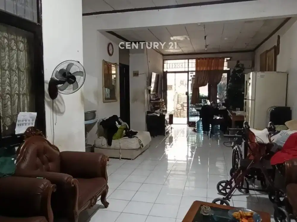 Rumah 2 Lantai SHM Di Taman Modern Cakung 5 KT Harga Nego