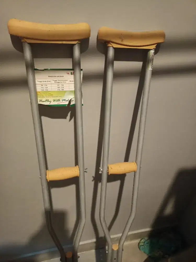 Crutch Krek Tongkat Kaki Alat bantu jalan