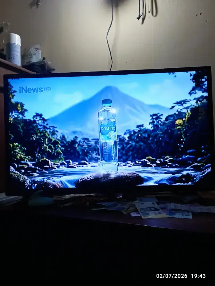 TV led Akari digital