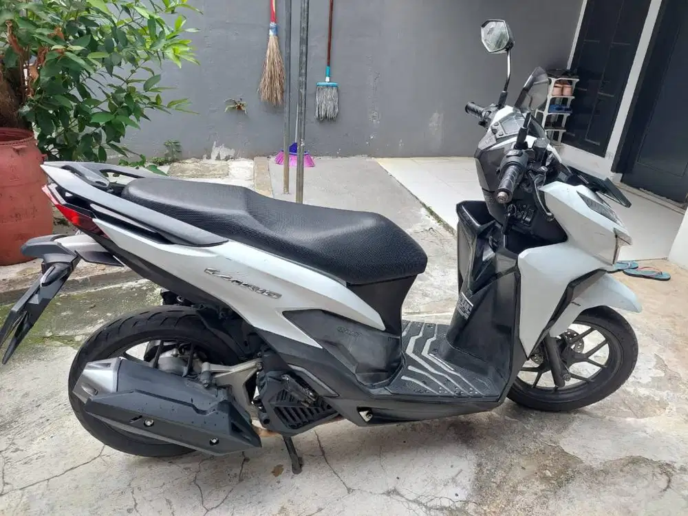 HONDA VARIO 125 CBS TAHUN 2020 LOW KM