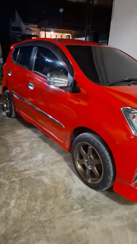 Toyota Agya 1.0 G M/T 2015