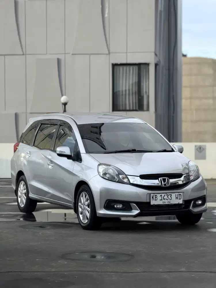 Mobilio 2015 Manual KM 37rb
Siap pakai