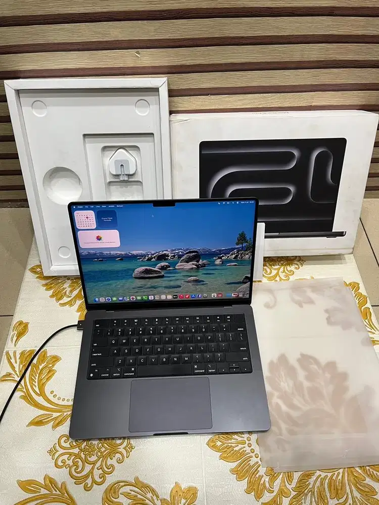 Macbook Pro 14 inch M4 Pro 24GB 512GB Second Mulus Original
