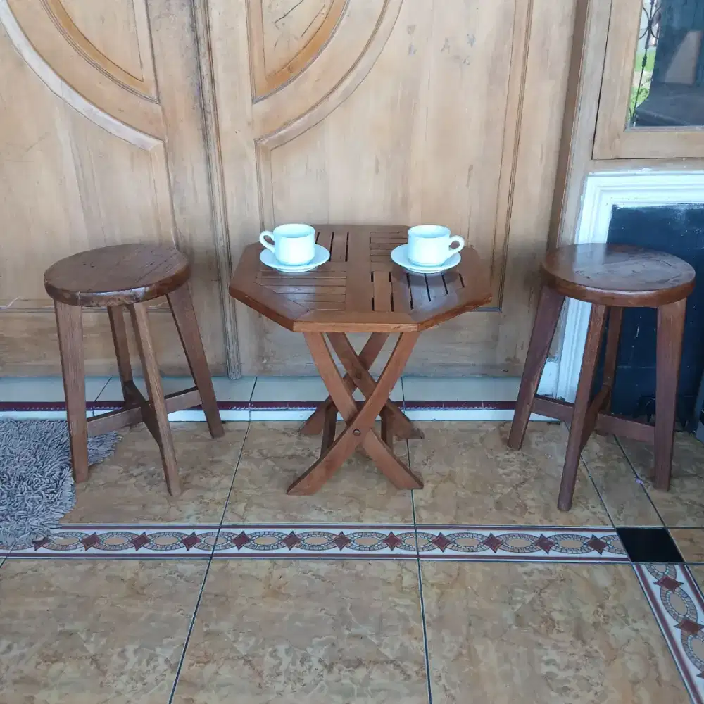 Kursi teras jati lawas