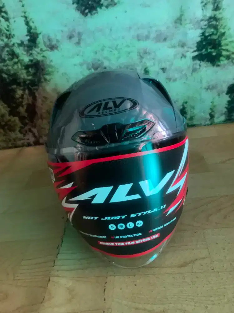 Helm alv Ultron pro