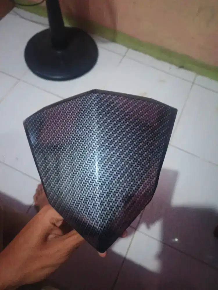 visor karbon vario 125 led new