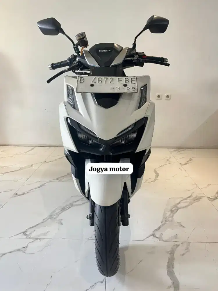 2 - honda vario 160 2024 Harga terjangkau
