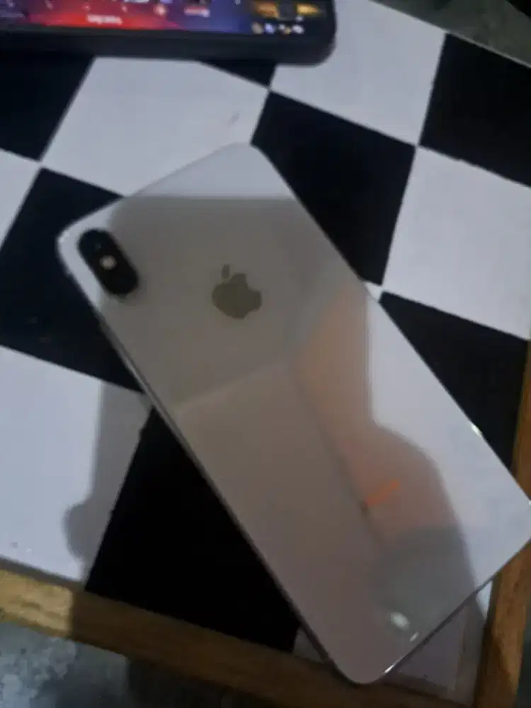 Iphone xs max 64 gb