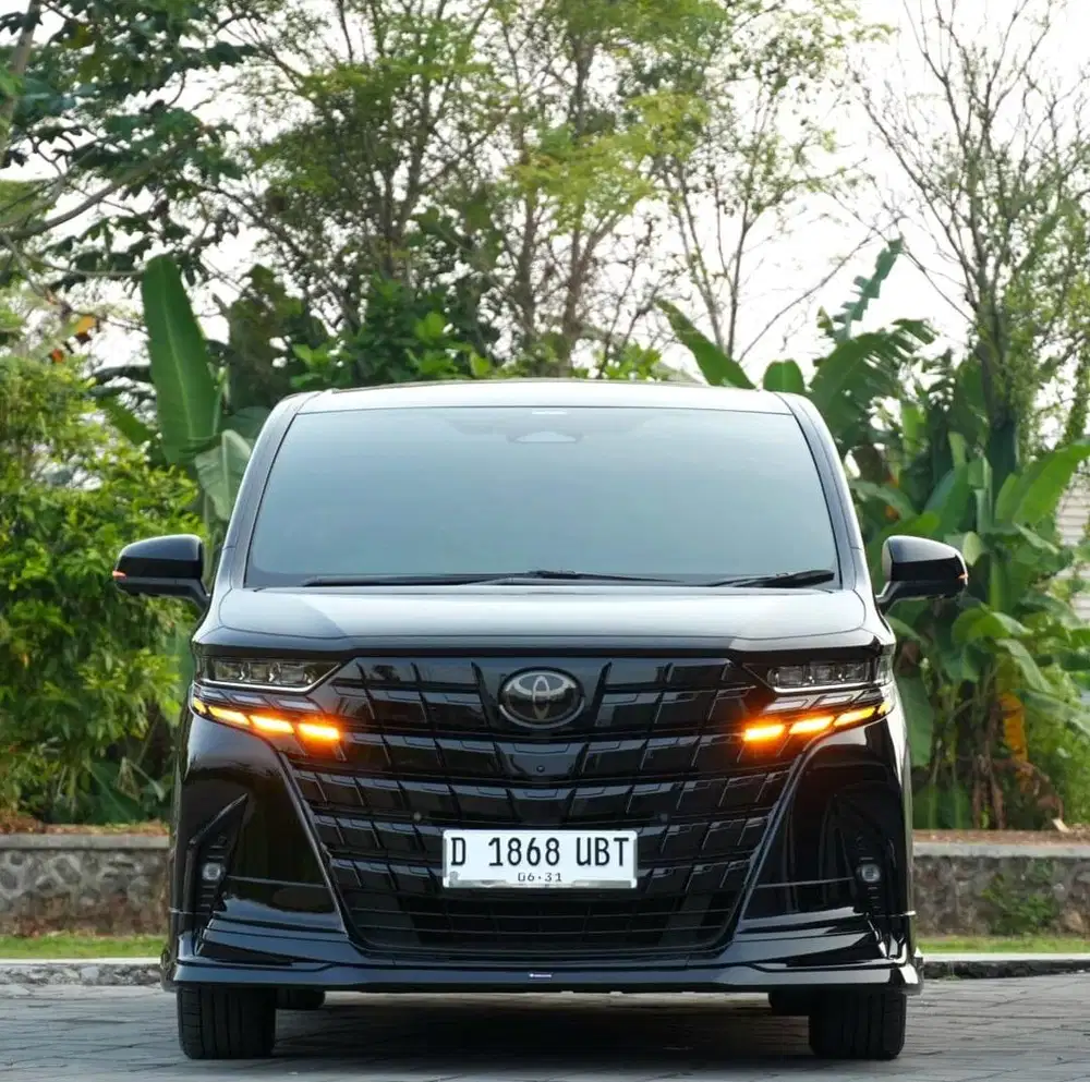 ALPHARD HYBRID 2024 MODELISTA