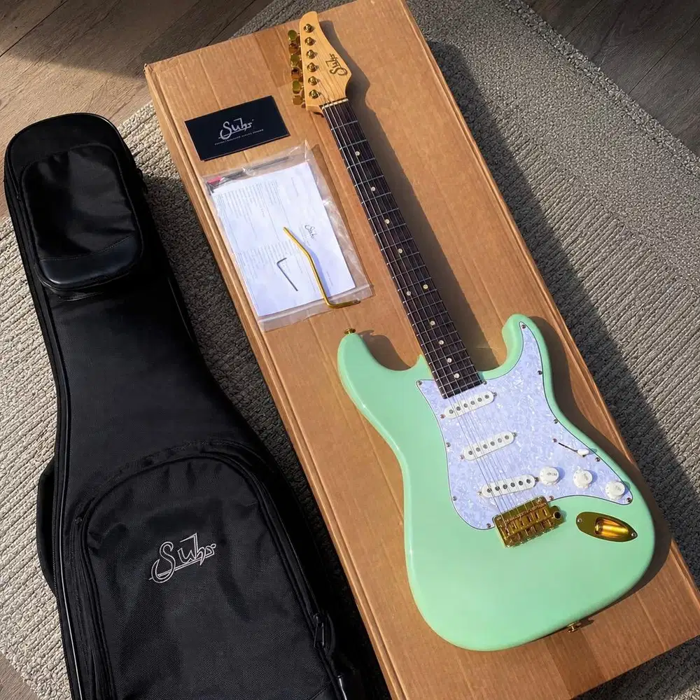 Suhr Classic Pro Surf green original