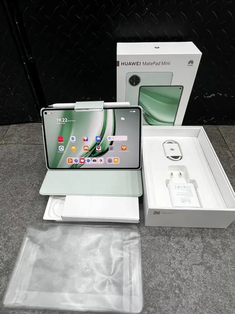 Huawei matteped mini 12/256 Resmi Garansi april 2027 like new