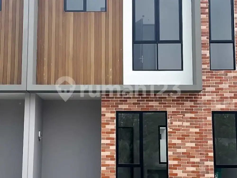Rumah Baru di Citra Garden Puri, Jakarta Barat