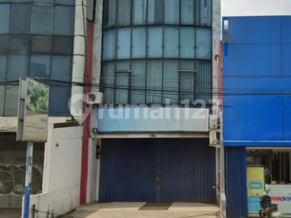 Ruko di Jalan Raya Jatiwaringin, Bekasi
