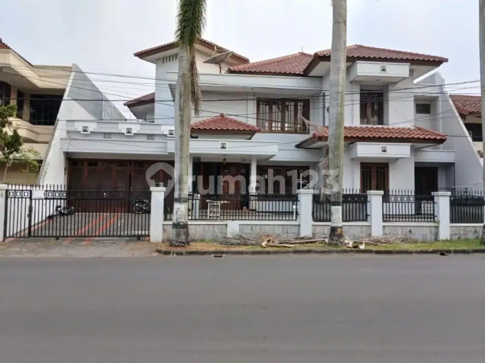 Rumah di Boulevard Citra Garden 2, Jakarta Barat