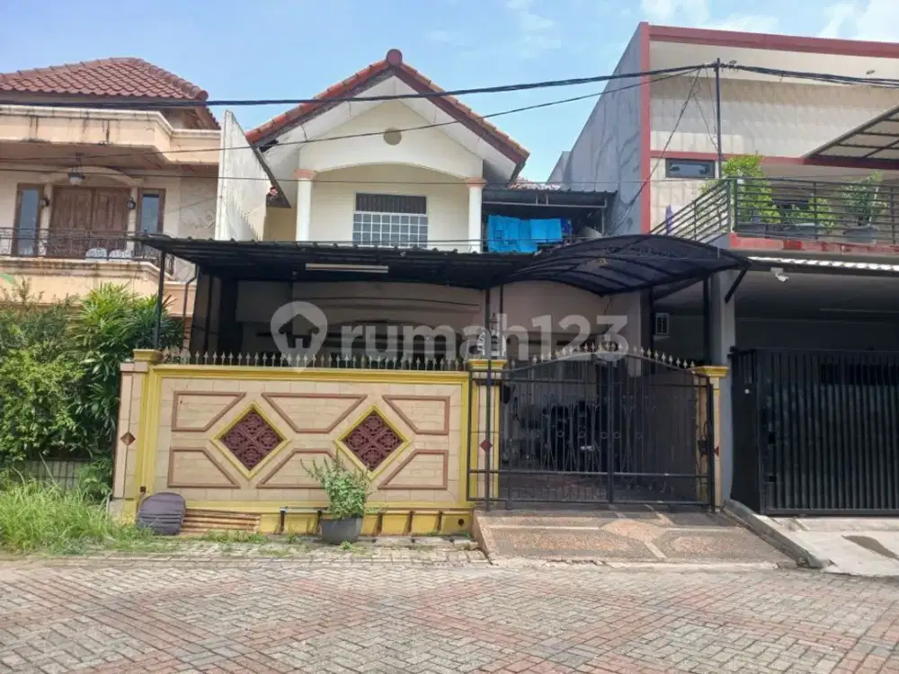 Turun Harga LT:160 (8X20),LB 200, 3+1KT,2+1KM, SHM Lagi Rumah 2 Lantai Di Taman Surya 5, Jakarta Barat (MAR)