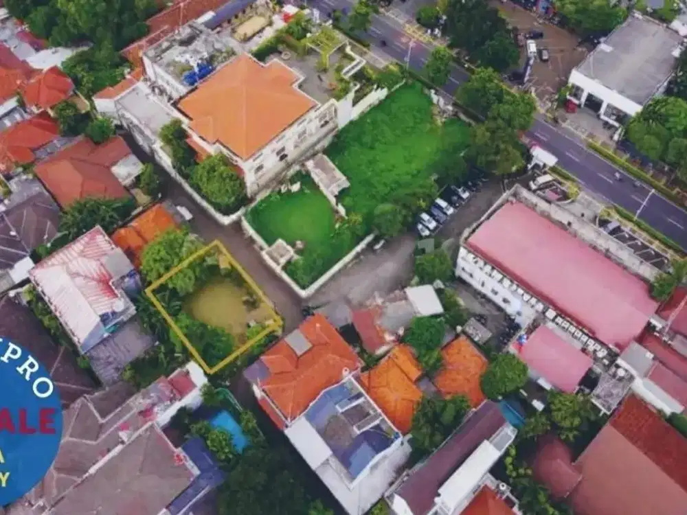 Dijual – Tanah dengan Lokasi Eksklusif dekat Jalan Raya Kemang