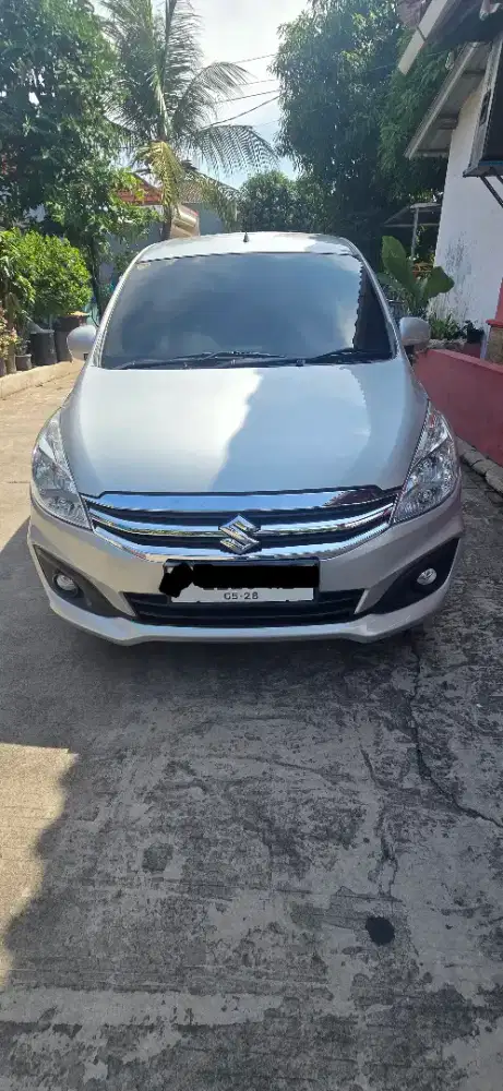 Numpang menjual mobil pribadi