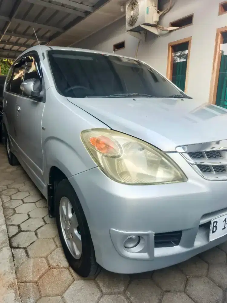 Avanza G A/T 2010