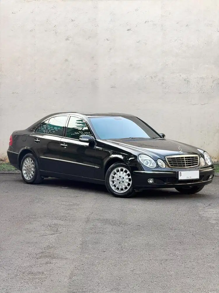 HARGA CASH! Km 62rb! Mercedes Benz E280 2007 W211