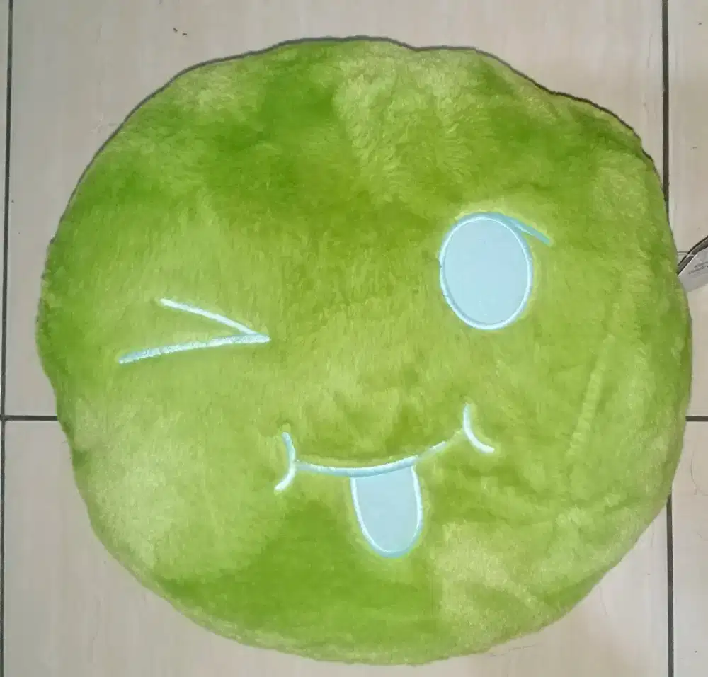 Cuddly Cushion Glow in the Dark