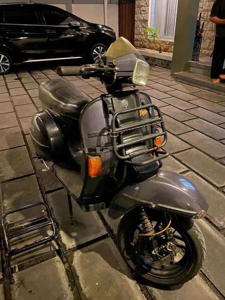 PIAGGIO VESPA EXCEL ABU SALMON AB SLEMAN