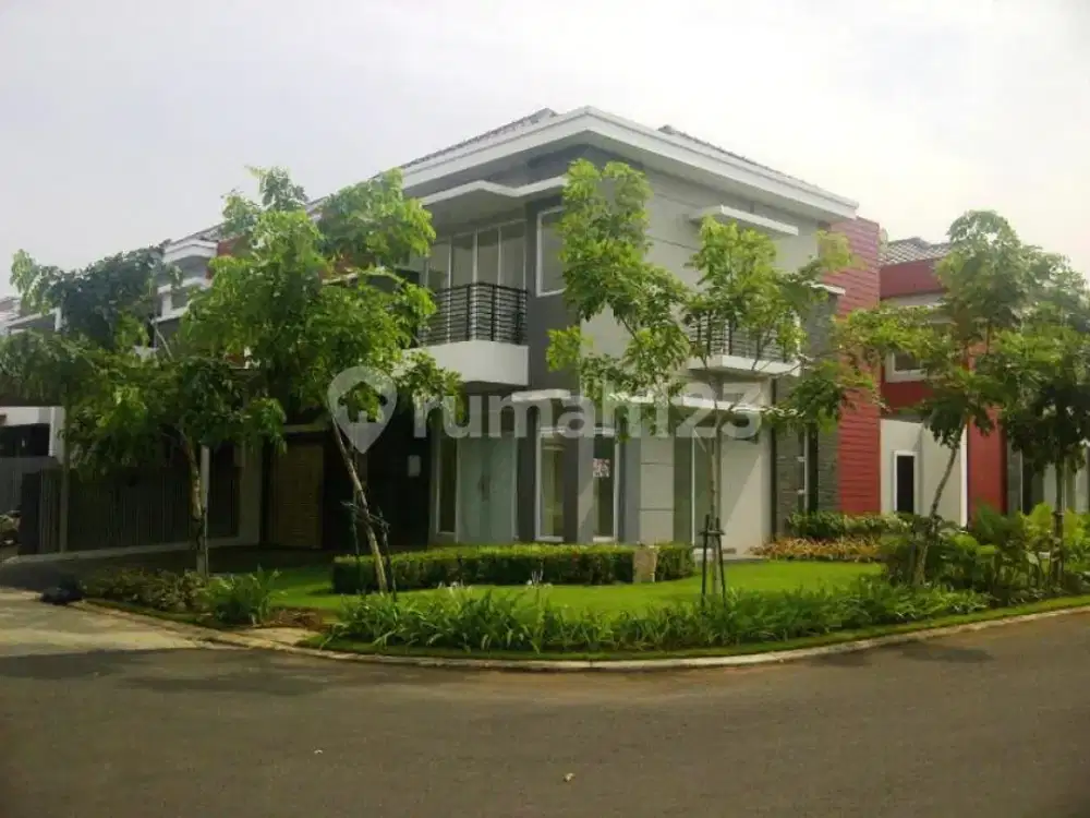 Rumah di Green Lake City, Jakarta Barat