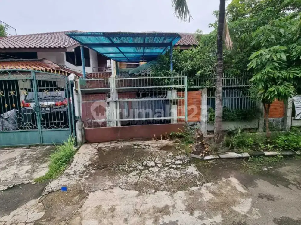 Rumah Tua di Prima Indah Grogol Jakarta Barat