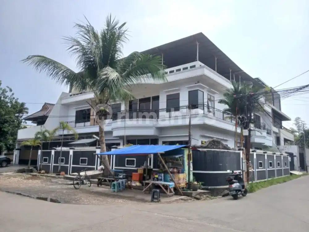 Rumah Strategis di Duri Utama Raya, Jakarta Barat