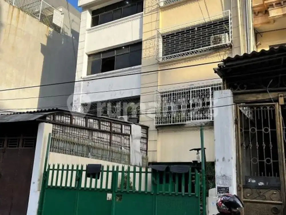 Turun harga Rumah di Jl.pekapuran 8, Jembatan V Jakarta Barat