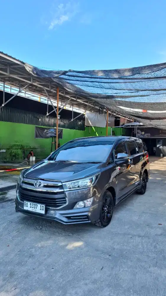 Innova Reborn G 2.4 TRD Automatic